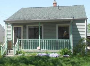 3926 18th St, Wyandotte, MI 48192