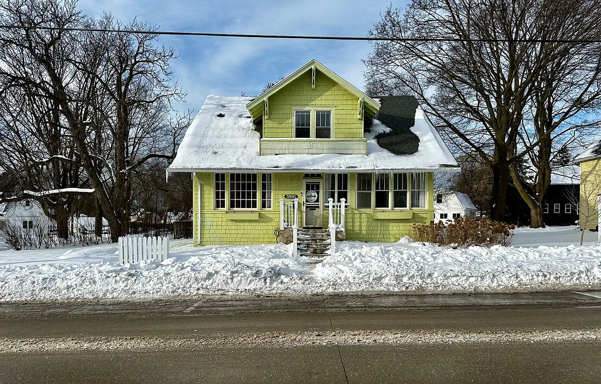 Building Photo - 610 Jefferson St