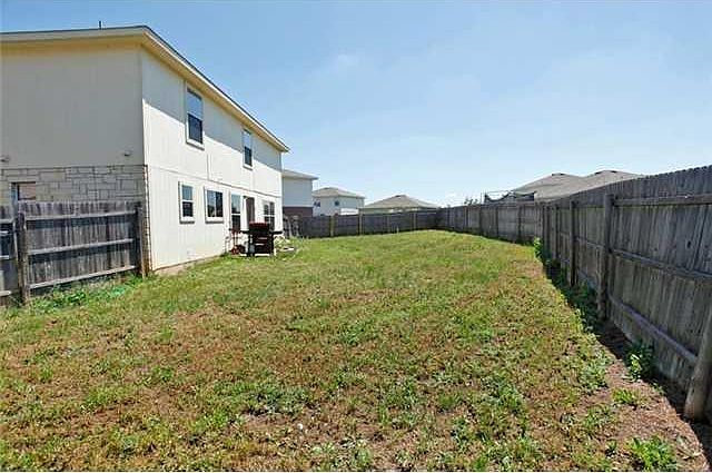 2nd image of 905 Scenic Meadow Cv