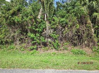 7902 Westmont Dr, Fort Pierce, FL 34950