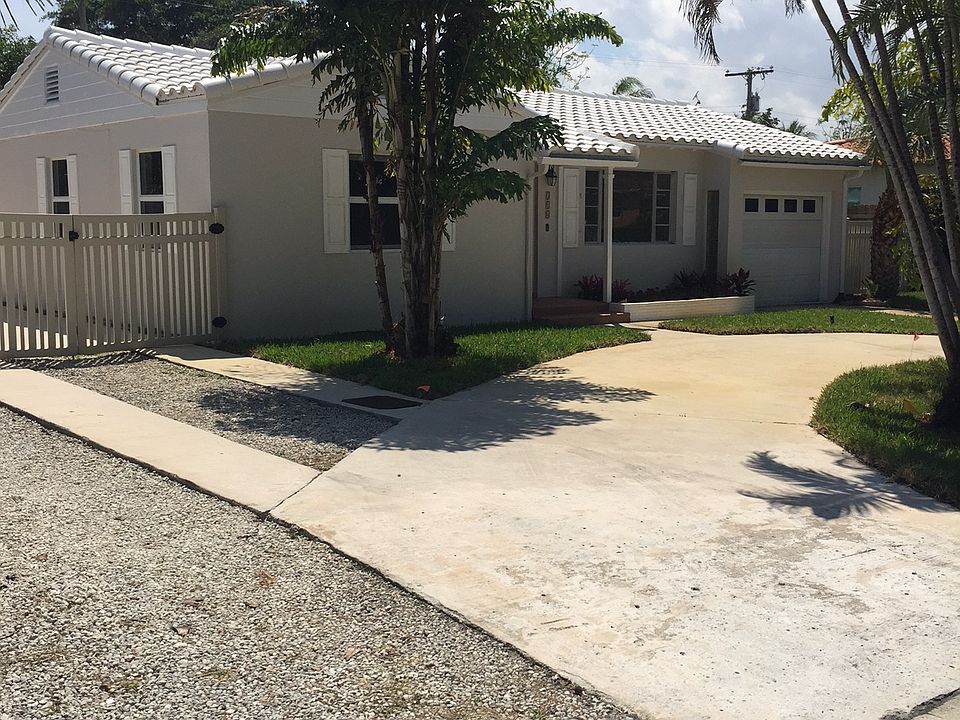 1st image of 314 Russlyn Dr