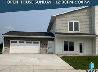 220 Ivy Ln, Crooks, SD 57020