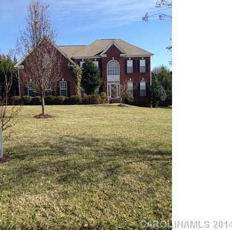 1st image of 159 Corona Cir