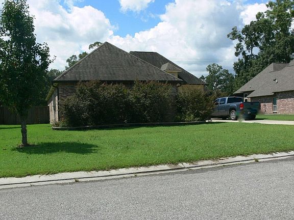 3rd image of 41229 Lakefront Ave