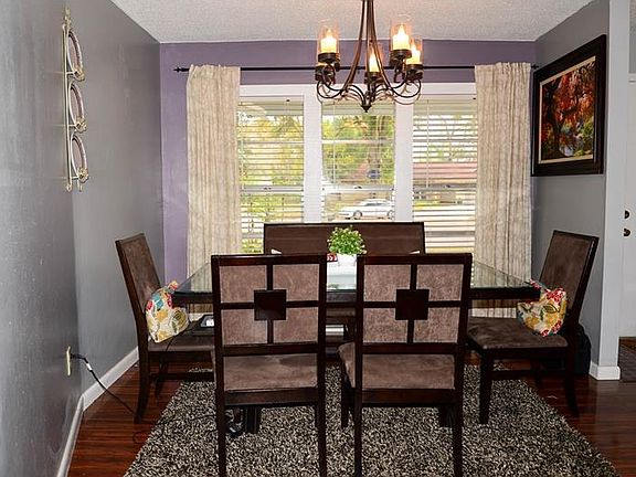 5th image of 609 Blue Gill Ct