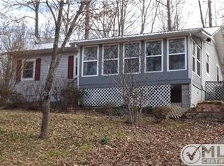 4168 Deer Creek Rd, Linden, TN 37096