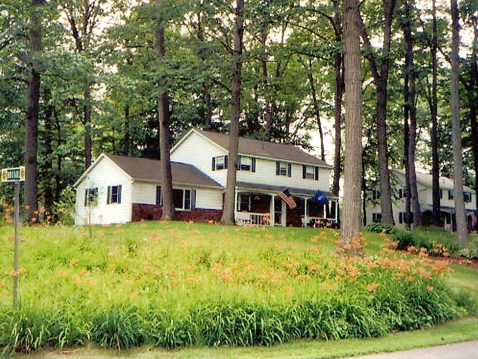 Corner Cul-De-Sac Lot