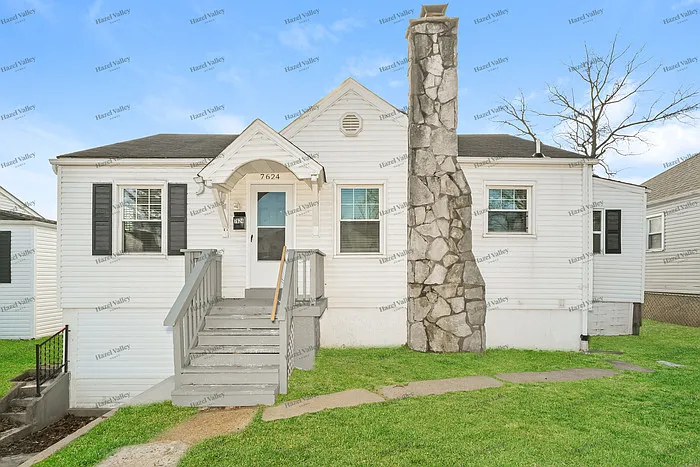 7624 Stanwood Dr — Photo 1