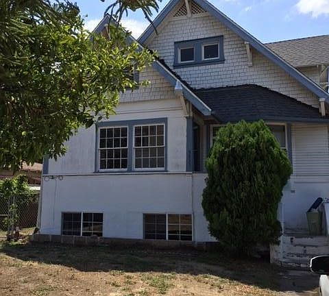 3rd image of 9935 Bloomington Ave