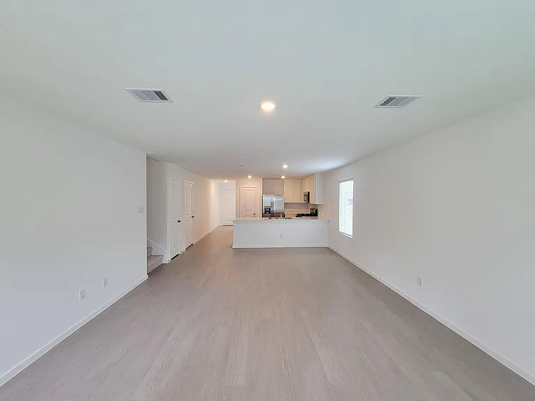 25588 Rose Creek Dr — Photo 6