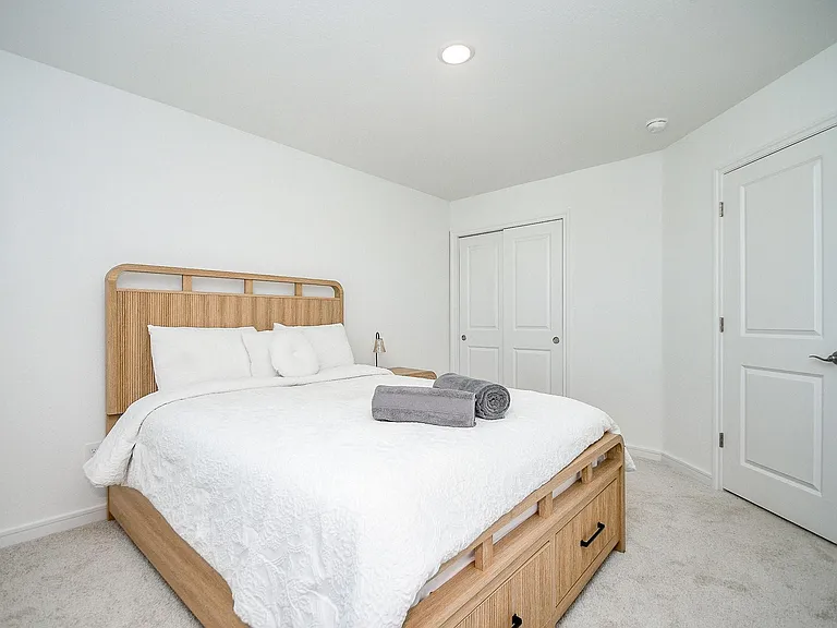 2204 Via Laura S — Photo 6