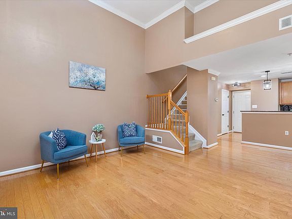 5th image of 15246 Rosemont Manor Dr