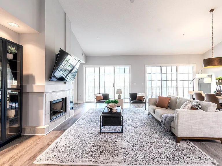 355 N Shore Cir #1332 — Photo 4