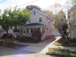 2721 Center Ave, Madison, WI 53704