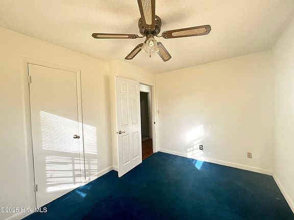 5th image of 509 Magnolia St