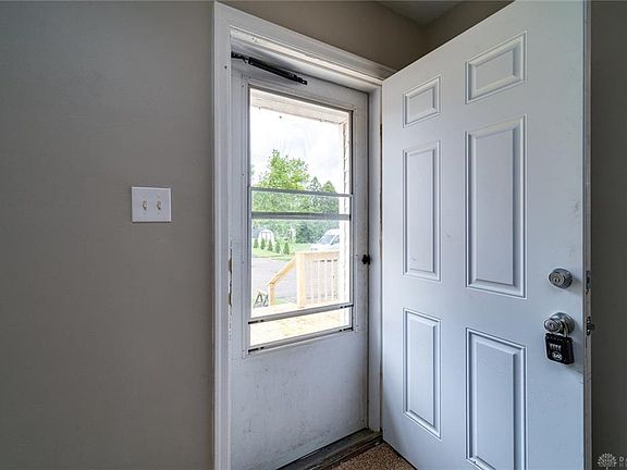 2nd image of 50 W South St