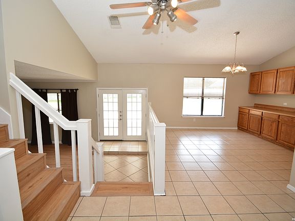 5th image of 4726 BARHILL ST