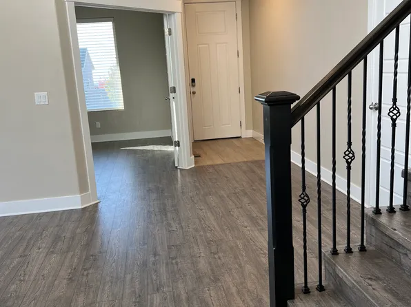 842 W Horizon Dr, Lehi, UT 84043
