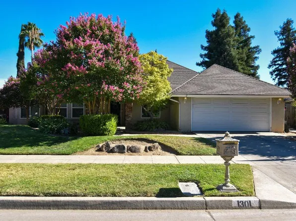 1301 E Cromwell Ave, Fresno, CA 93720