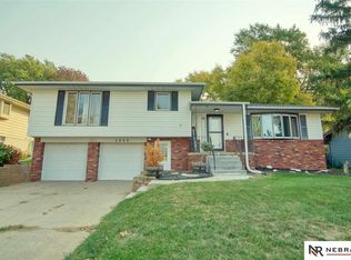 3909 N 95th St, Omaha, NE 68134