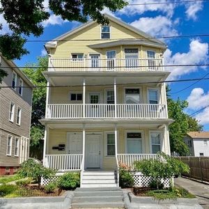 44-46 Richter St, Providence, RI, 02908