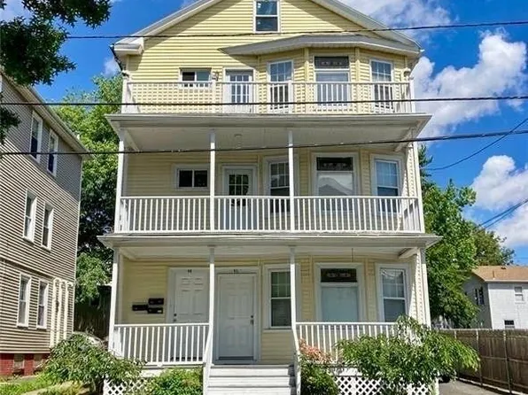 44-46 Richter St, Providence, RI 02908