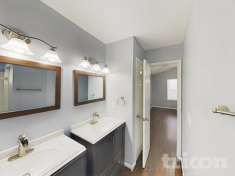 430 Forest Grove Cir — Photo 10