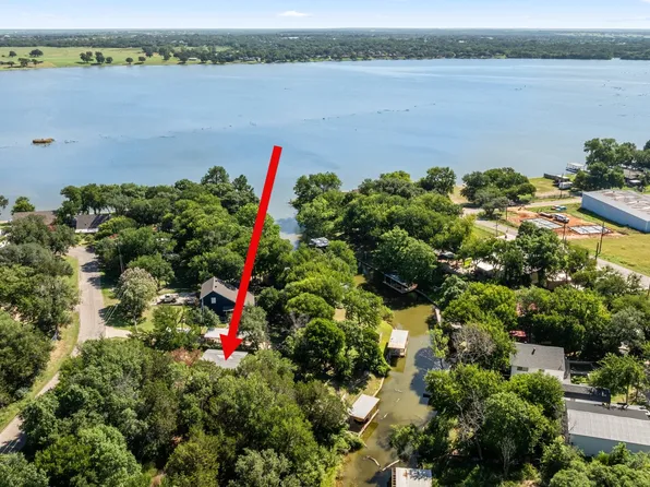 2549 Forest Park Dr, Granbury, TX 76048