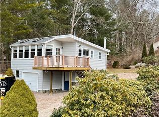 2 Michelle Ln, Charlestown, RI 02813