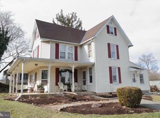 258 W Main St, Reinholds, PA 17569