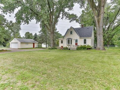 2456 Silver Lake Rd NW, New Brighton, MN, 55112