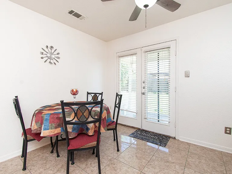 2907 Lantana Dr — Photo 7