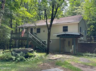 24 Hollow Hvn, Hague, NY 12836