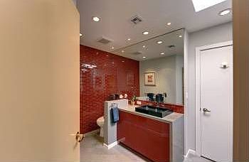 5th image of 2330 Duane St APT 202