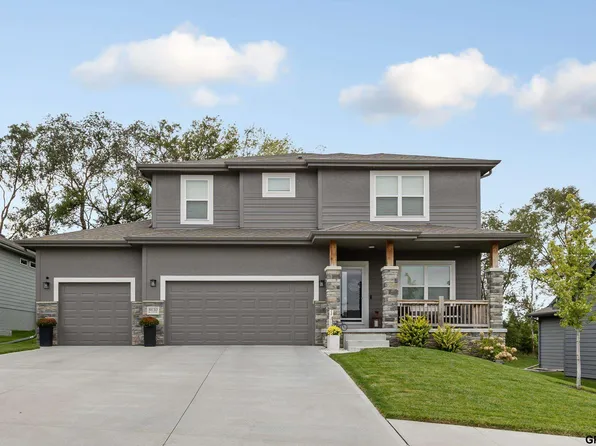 8630 N 177th St, Bennington, NE 68007