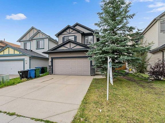 2nd image of 88 N Everglen Rise SW