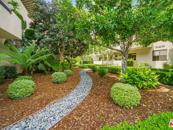2221 Century Hl, Los Angeles, CA 90067