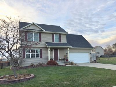 1270 Crestview Dr, Carlisle, IA, 50047