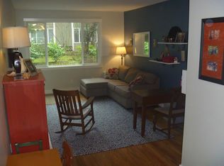 6610 SW Terri Ct APT 10, Portland, OR 97225