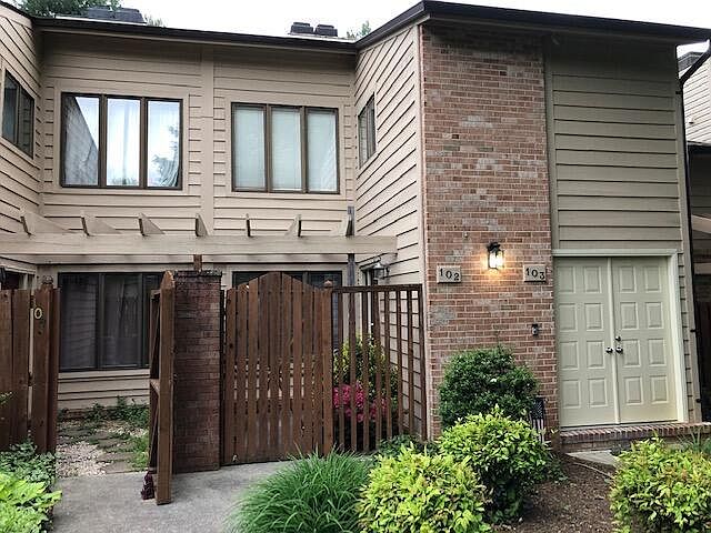 1st image of 102 Windward Dr SW Unit 102