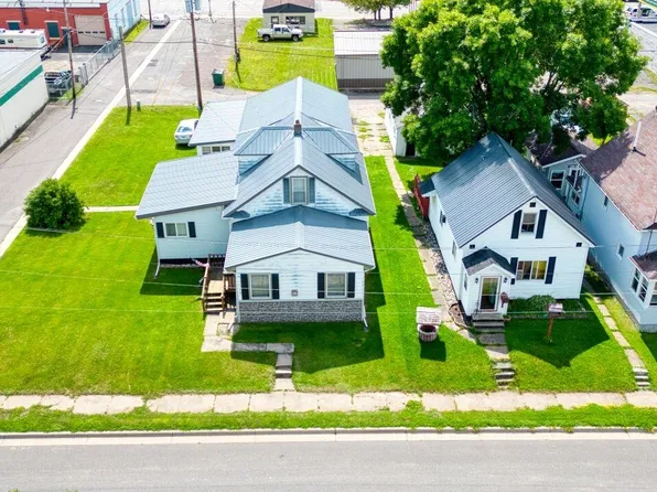 15 W 4th Ave N, Aurora, MN 55705