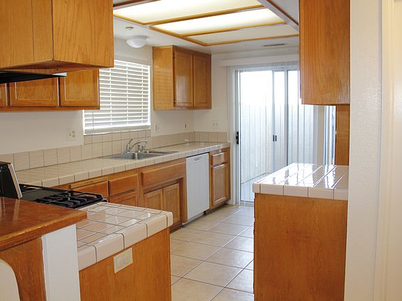4th image of 16420 Quantico Rd APT C