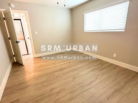 4th image of 4566 36th St APT 18