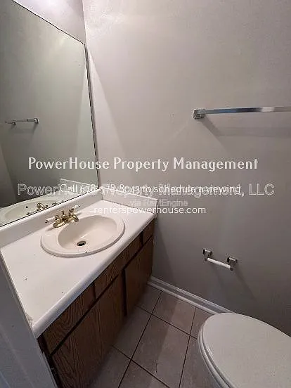 502 Oakwood Ct — Photo 22