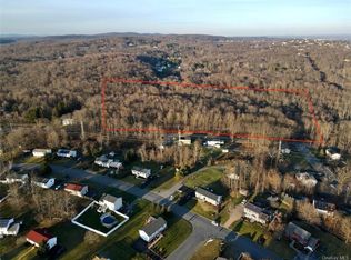 Fostertown Rd, Newburgh, NY 12550