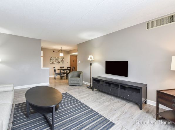 110 W Butterfield Rd APT 107S, Elmhurst, IL 60126