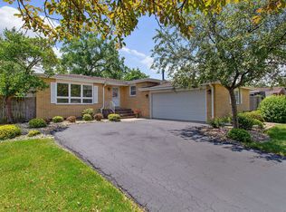 8811 W 84th St, Justice, IL 60458