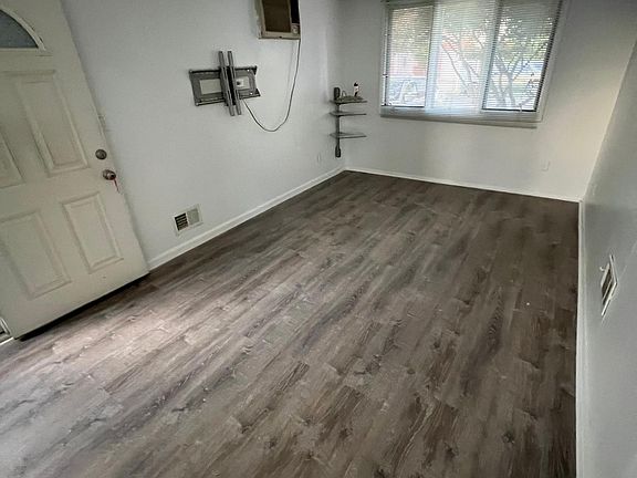 5th image of 51 Cooke St Floor 1