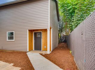 5614 SE Francis St #B, Portland, OR 97206