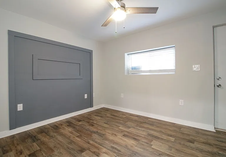 510 Diuguid St — Photo 12